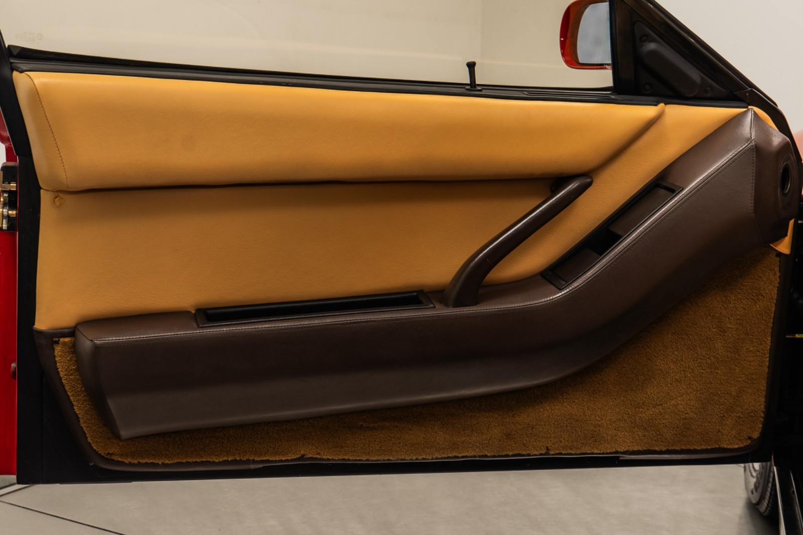 Ferrari-Testarossa-1988-Coupe-33