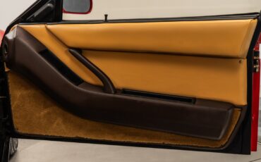 Ferrari-Testarossa-1988-Coupe-34