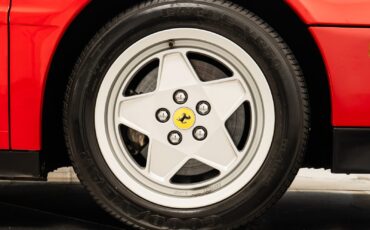 Ferrari-Testarossa-1988-Coupe-36