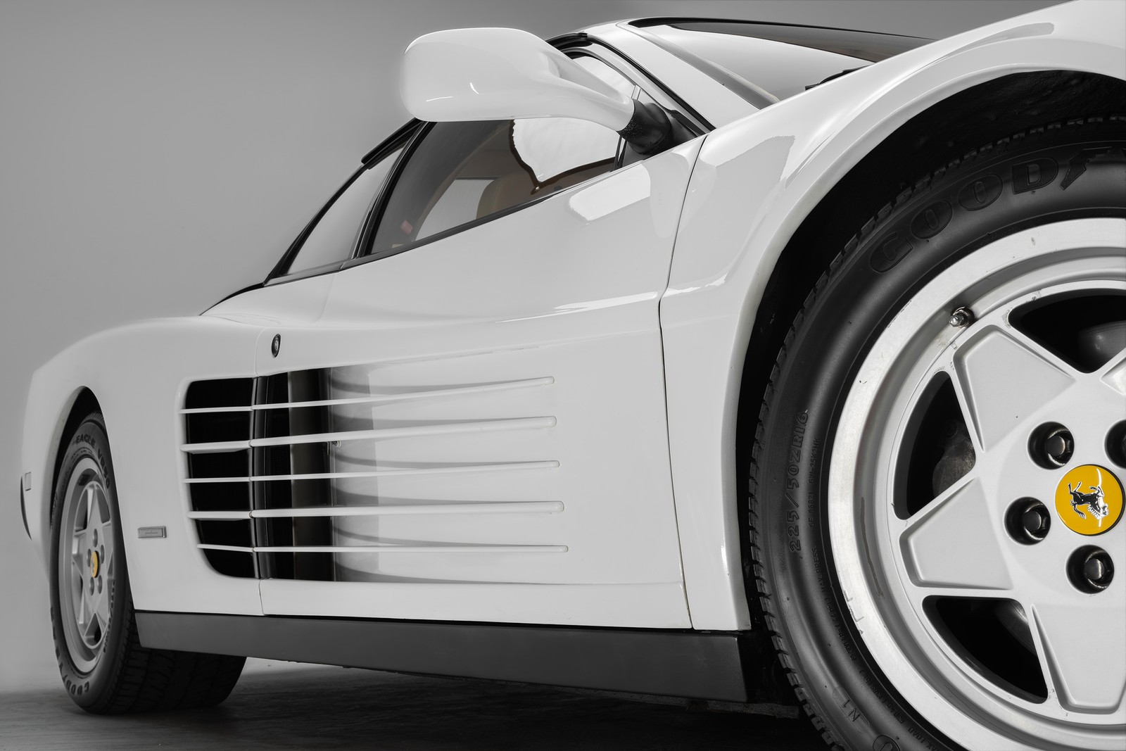 Ferrari-Testarossa-1991-Coupe-19