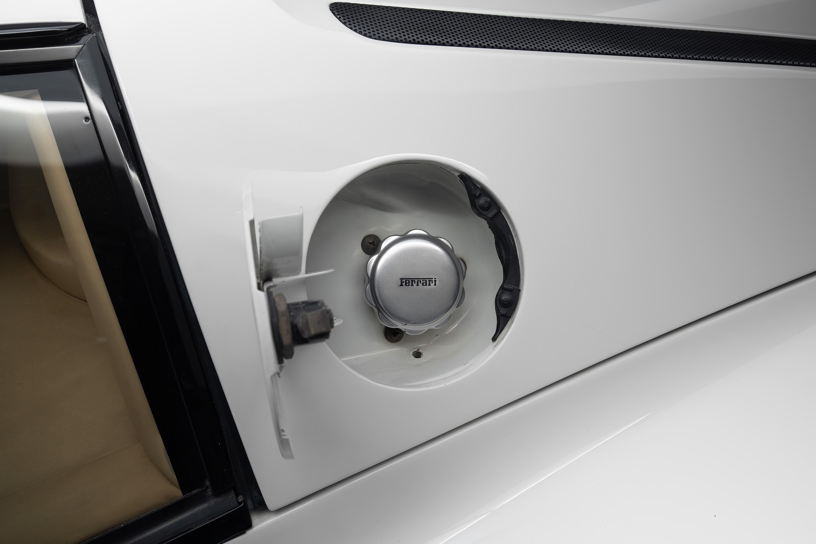 Ferrari-Testarossa-1991-Coupe-20