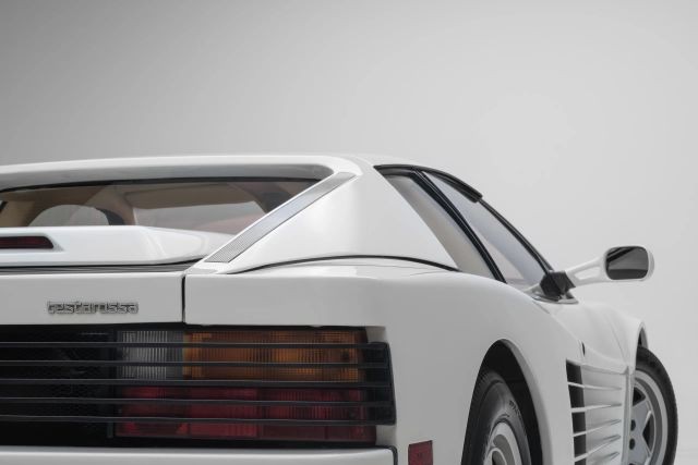 Ferrari-Testarossa-1991-Coupe-24