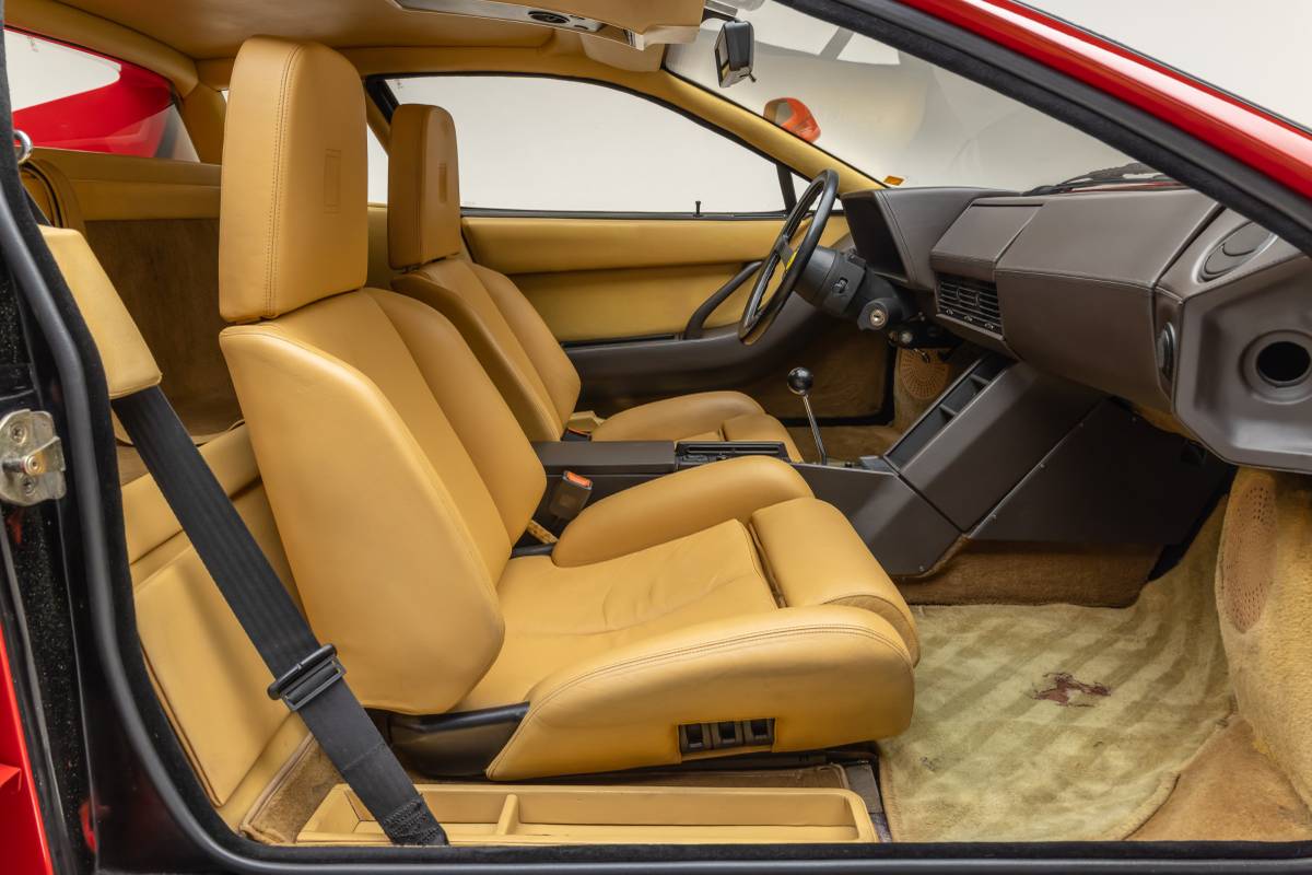 Ferrari-testarossa-1986-red-126