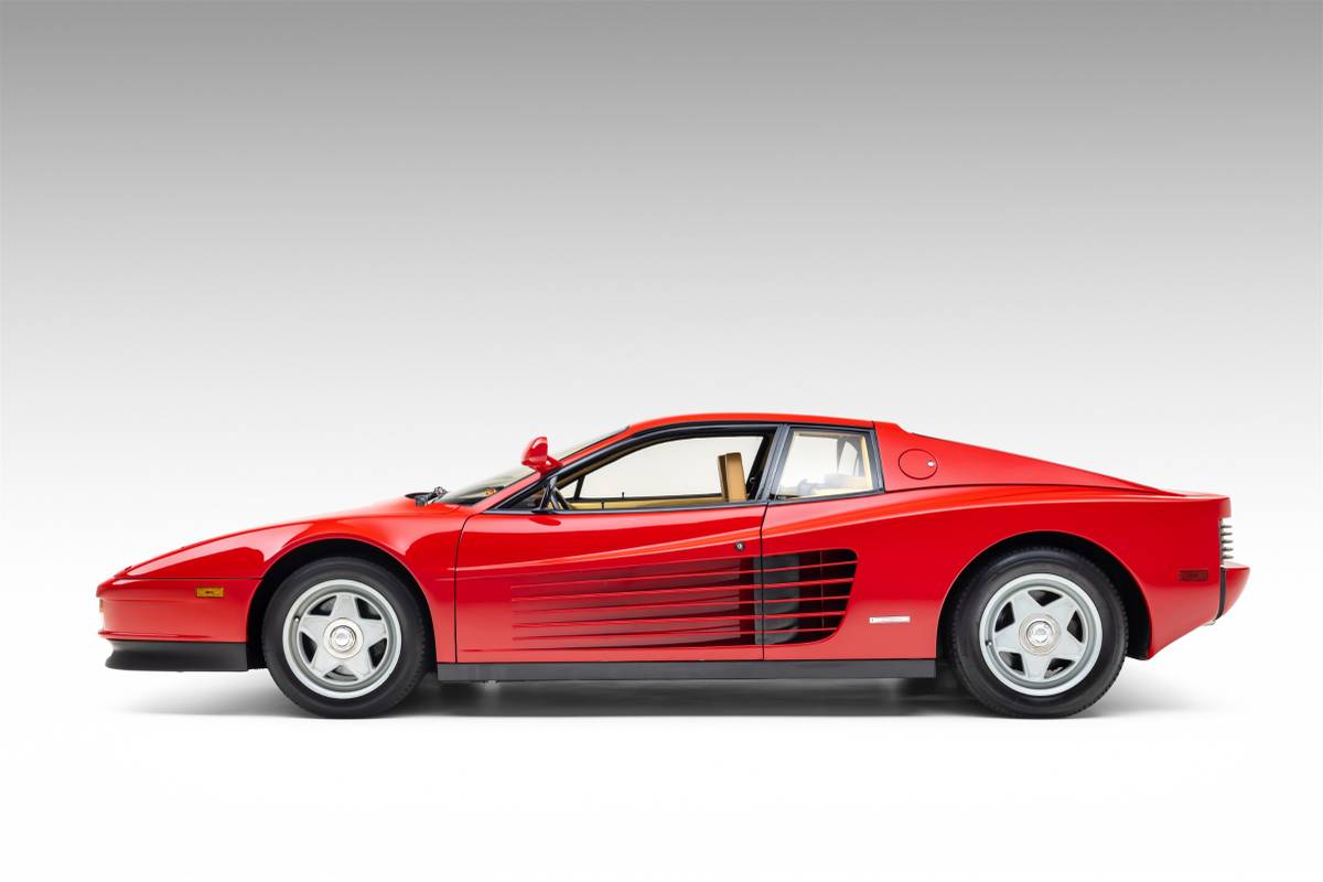 Ferrari-testarossa-1986-red-13