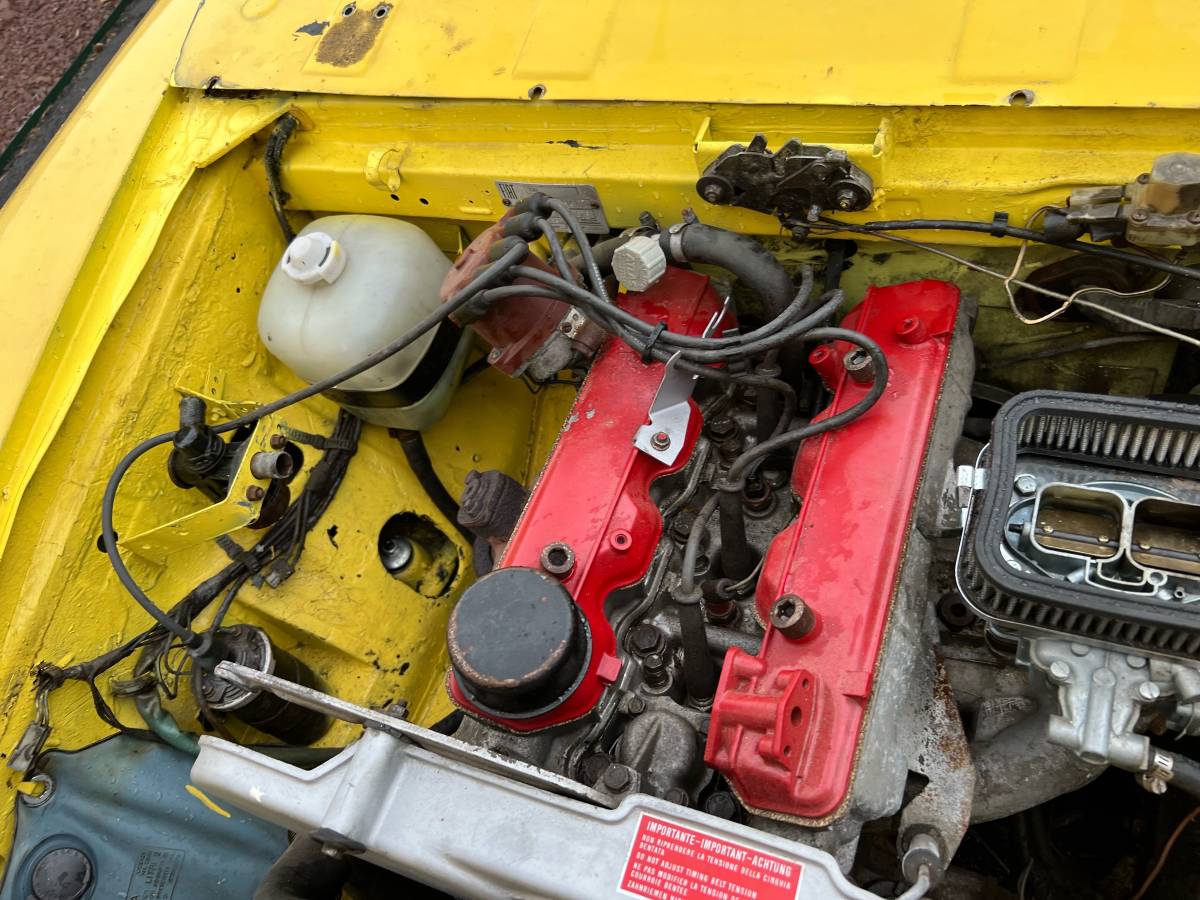 Fiat-124-spider-1977-orange-14