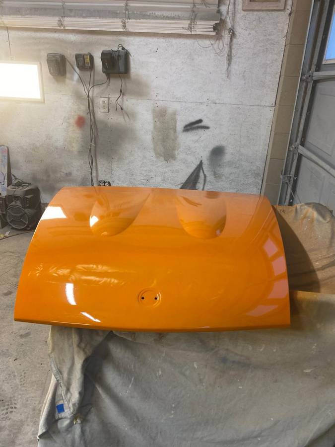 Fiat-124-spider-1977-orange-3