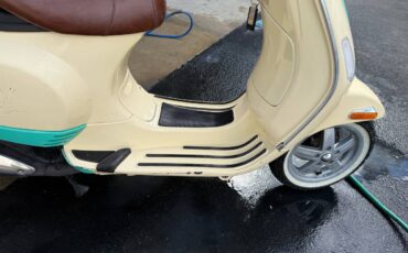 Fiat-124-spider-1977-orange-5