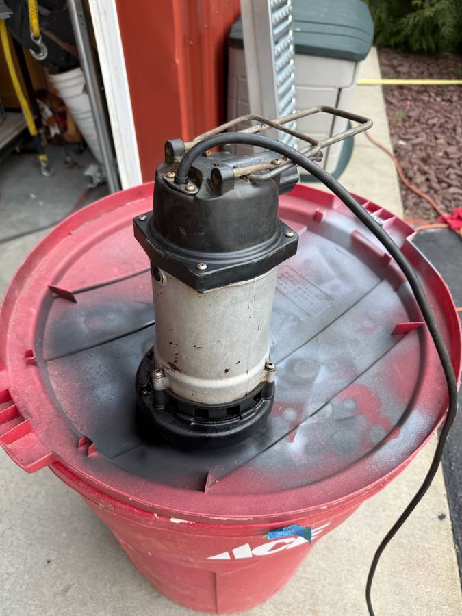 Fiat-124-spider-1977-orange-9