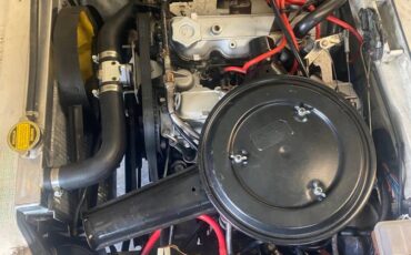 Fiat-124-spider-1977-white-16