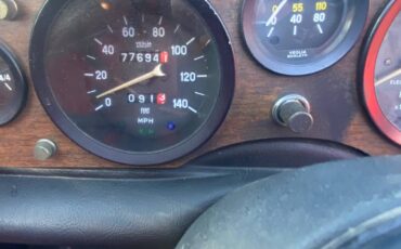 Fiat-124-spider-1977-white-7