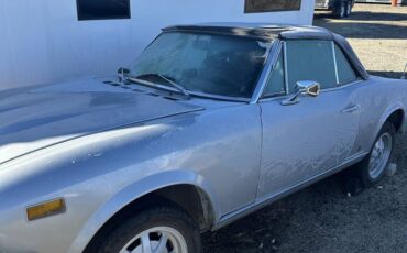 Fiat-124-spider-1980-silver-3