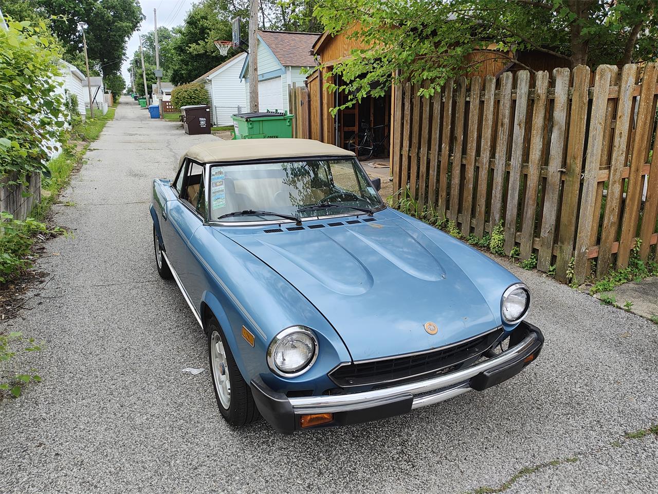 Fiat-124-spider-2000-1981-Light-blue-Beige-1