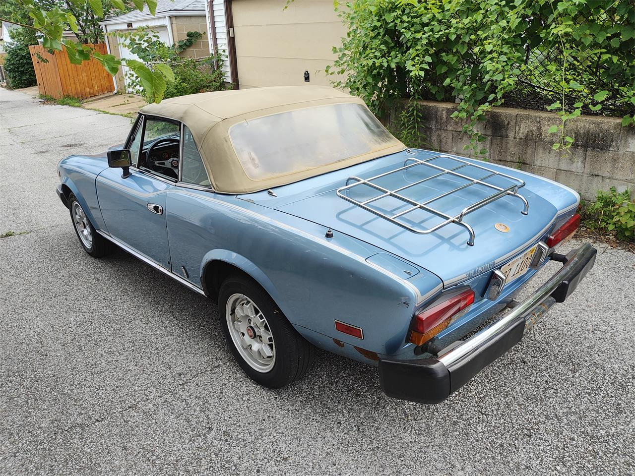 Fiat-124-spider-2000-1981-Light-blue-Beige-6