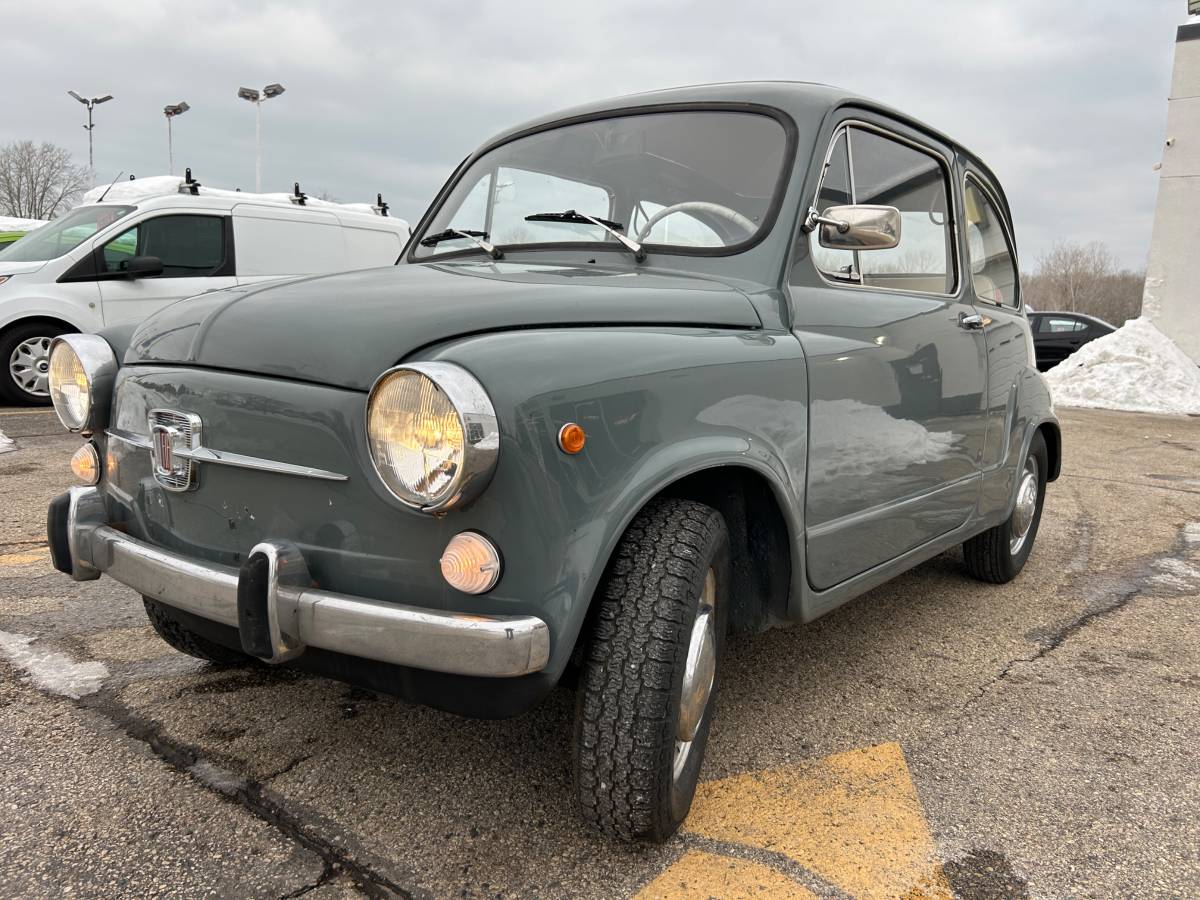 Fiat-600-1968-grey-7