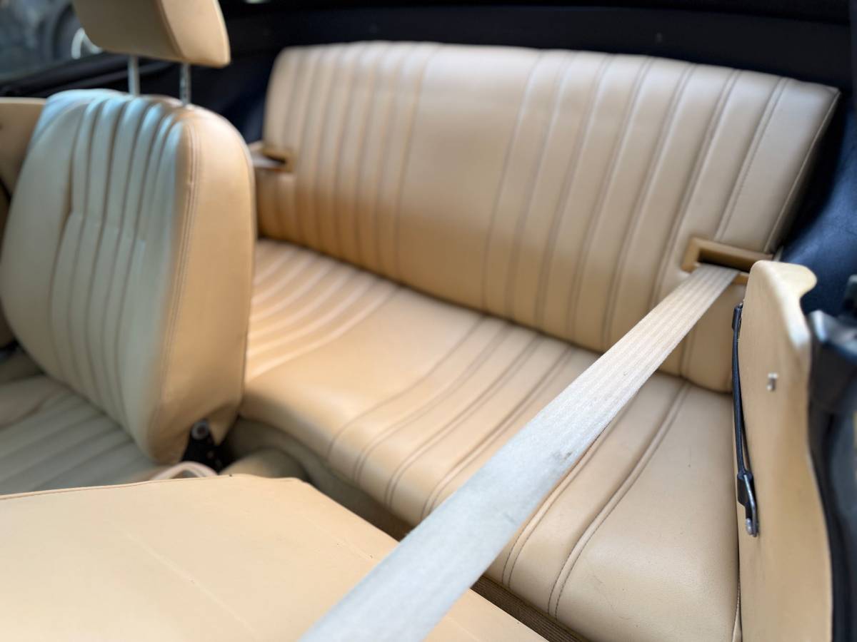 Fiat-spider-2000-by-pininfarina-1981-11