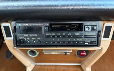 Fiat-spider-2000-by-pininfarina-1981-12