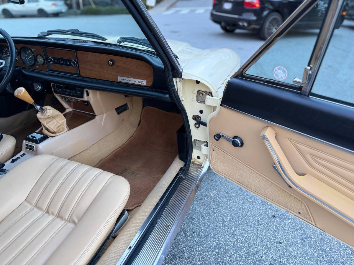 Fiat-spider-2000-by-pininfarina-1981-13