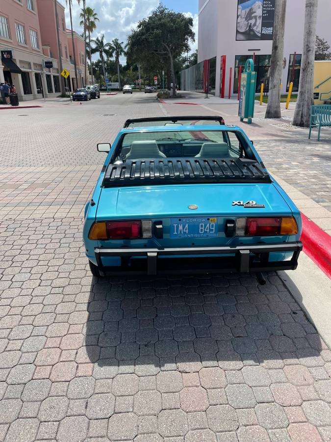Fiat-x19-1979-blue-4