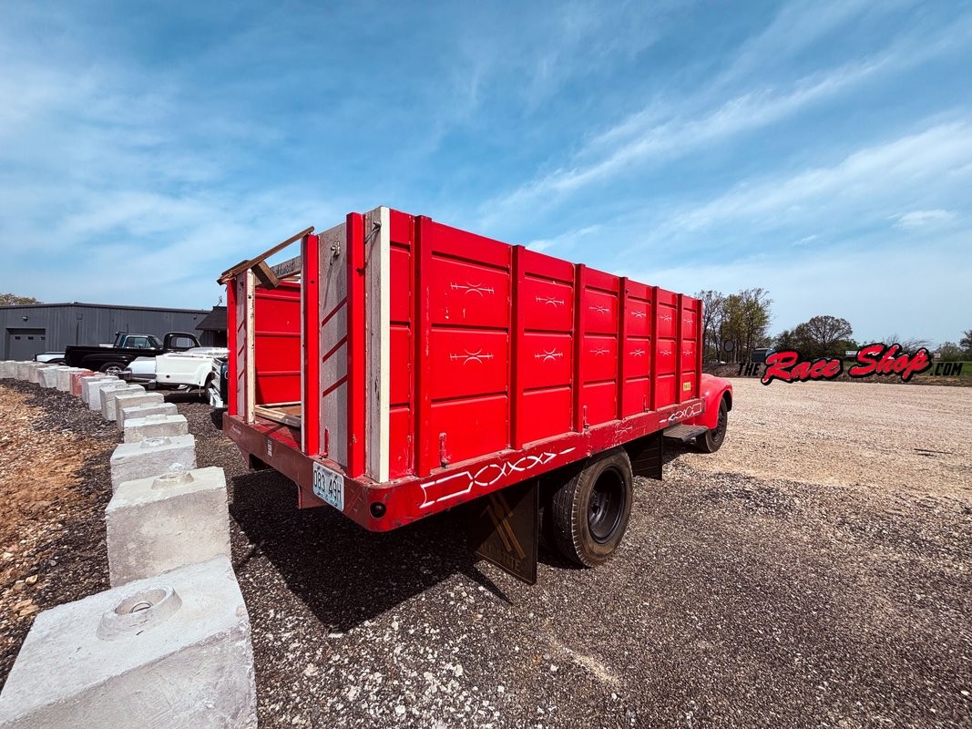 Ford-1-12-Ton-Pickup-1947-Truck-5