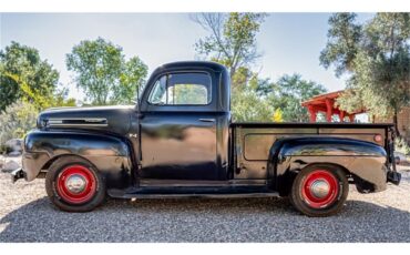 Ford-12-ton-pickup-1949-Black-Tan-1