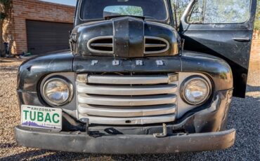 Ford-12-ton-pickup-1949-Black-Tan-29