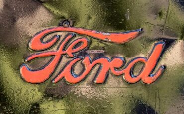 Ford-12-ton-pickup-1949-Black-Tan-52