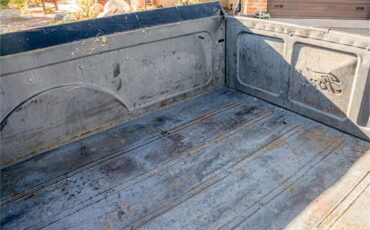 Ford-12-ton-pickup-1949-Black-Tan-58
