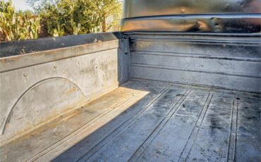 Ford-12-ton-pickup-1949-Black-Tan-59