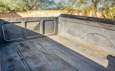 Ford-12-ton-pickup-1949-Black-Tan-60