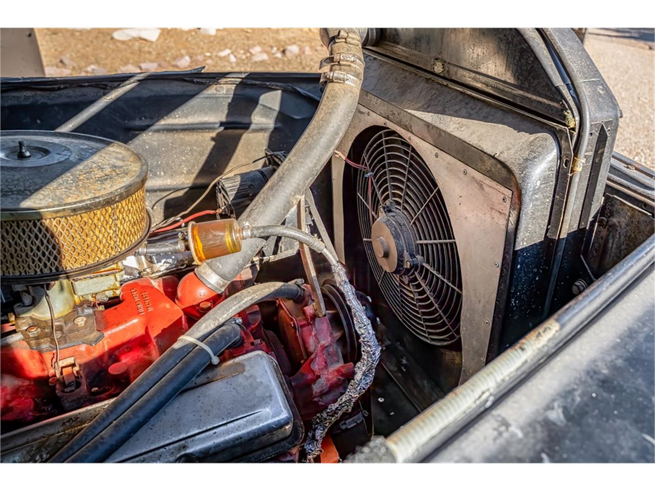 Ford-12-ton-pickup-1949-Black-Tan-79