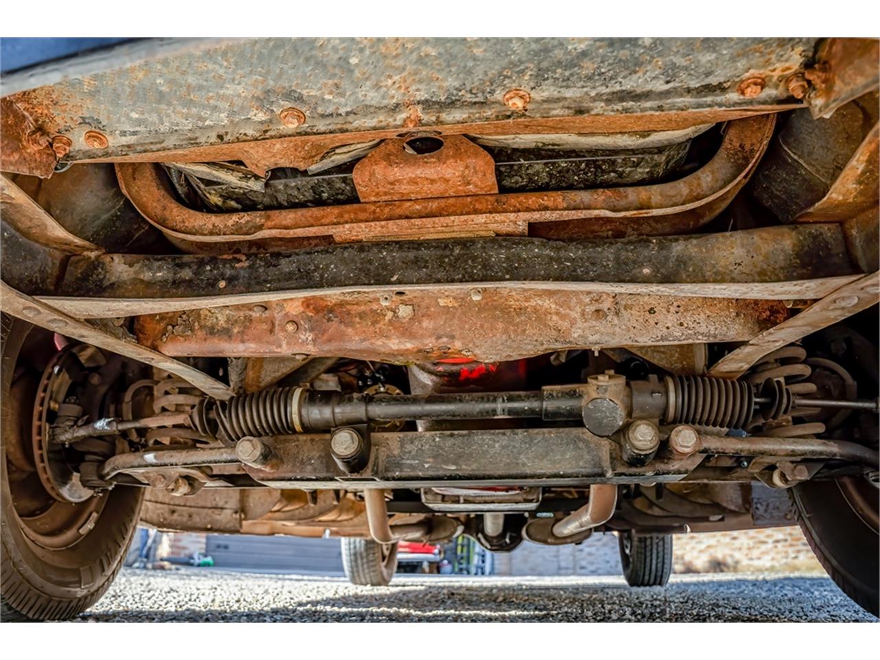 Ford-12-ton-pickup-1949-Black-Tan-86