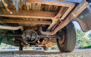 Ford-12-ton-pickup-1949-Black-Tan-92