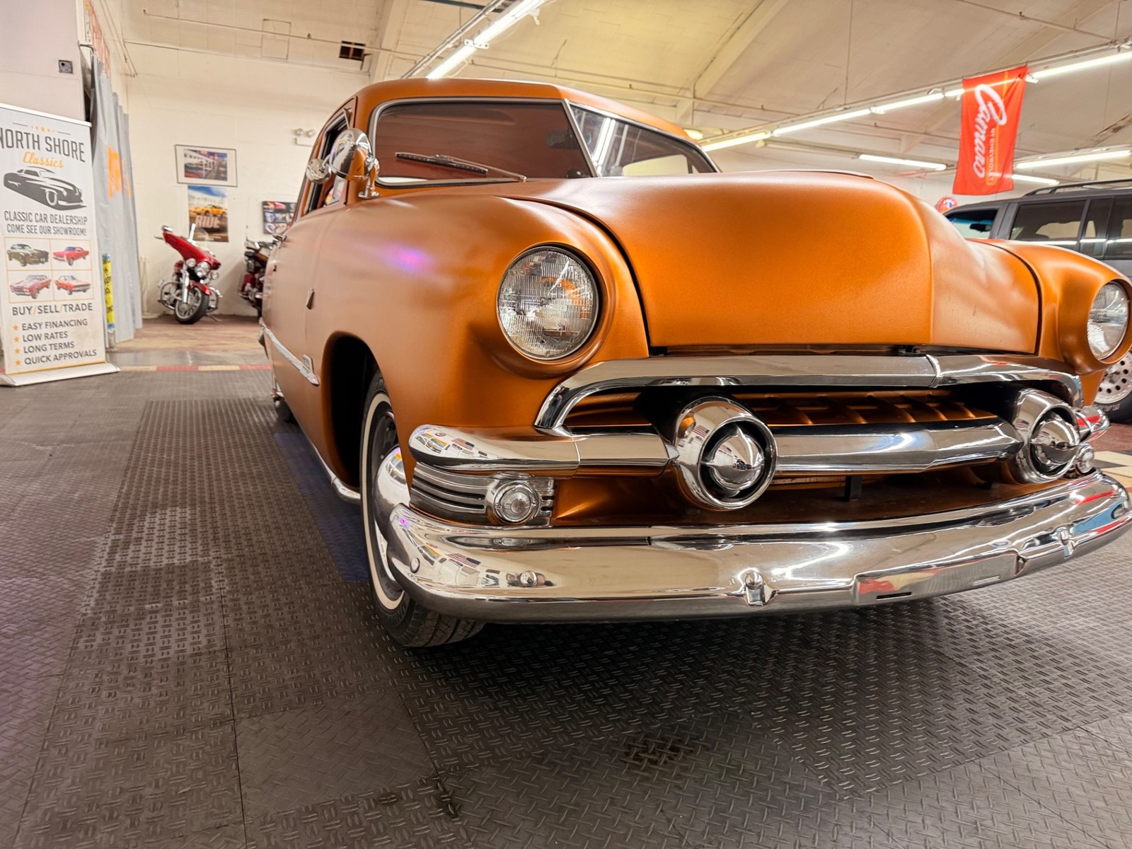 Ford-2-Door-Custom-1951-2-Door-8