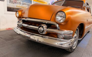 Ford-2-Door-Custom-1951-2-Door-9