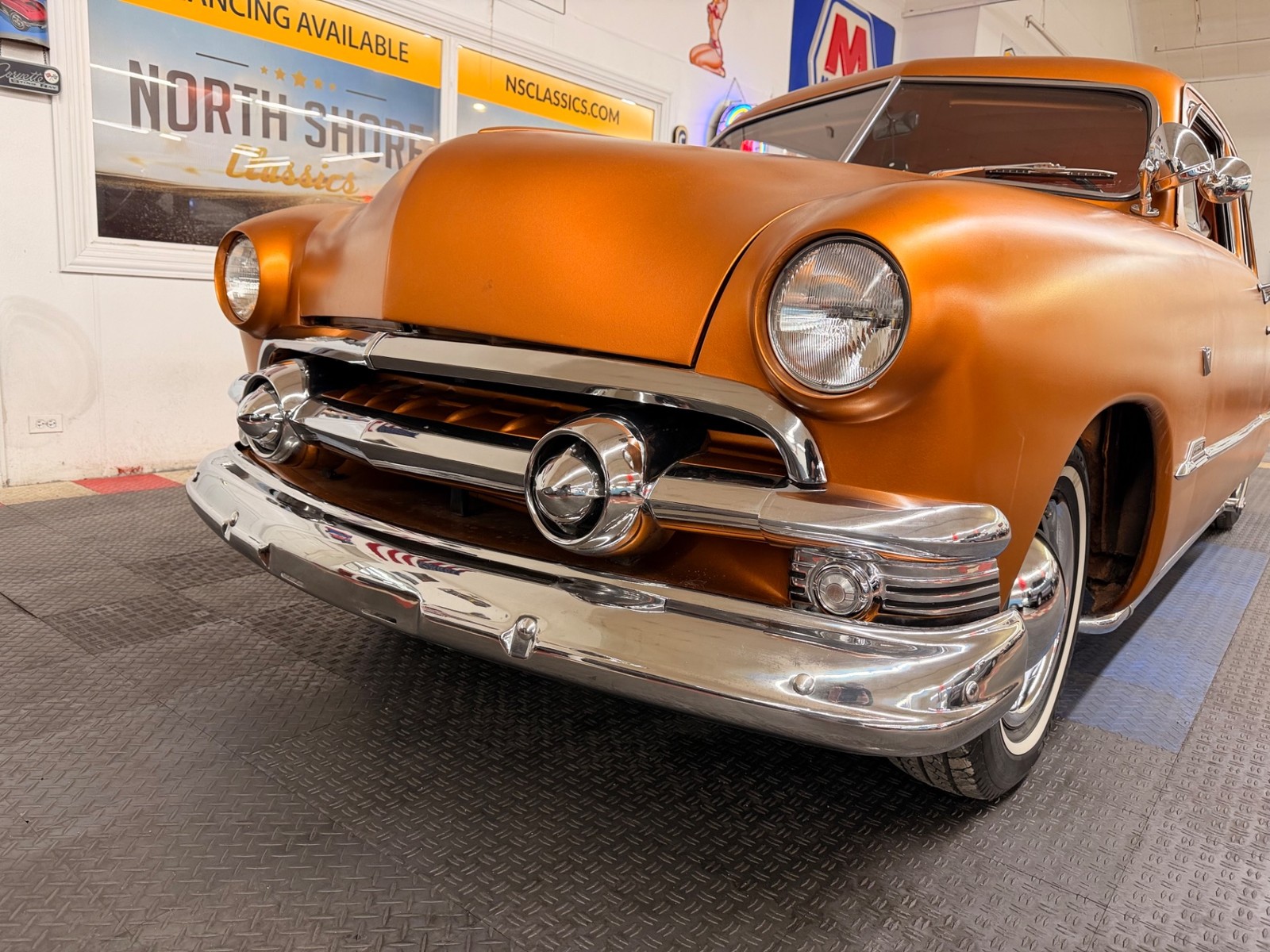 Ford-2-Door-Custom-1951-2-Door-9