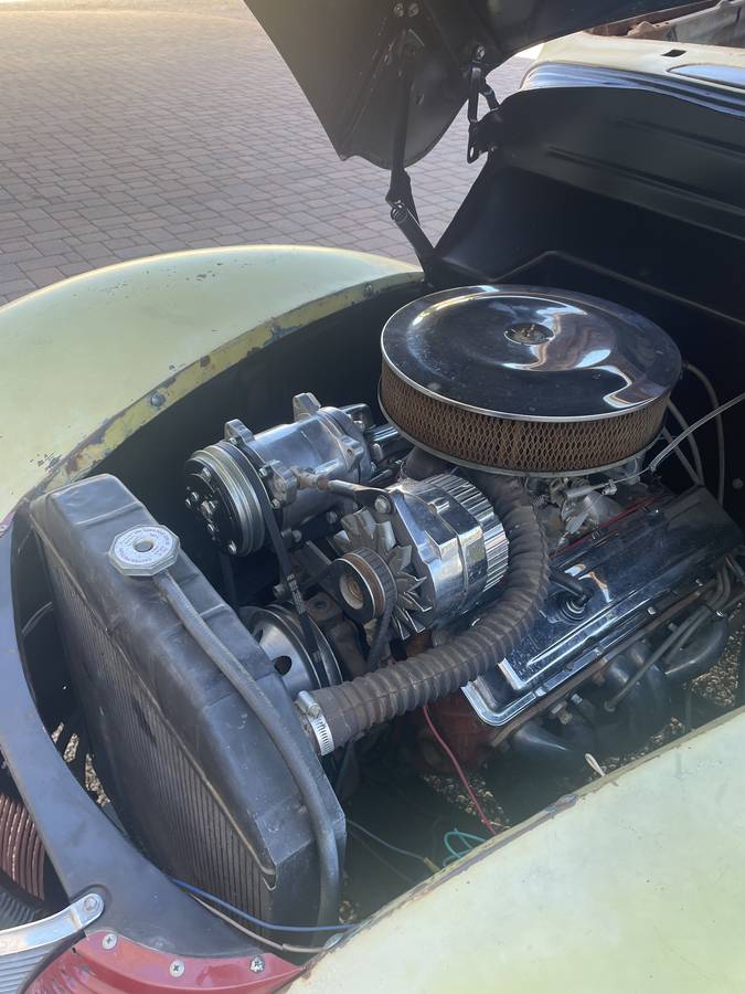 Ford-2-door-sedan-1940-10