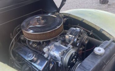 Ford-2-door-sedan-1940-11