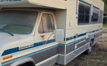 Ford-350-econoline-1989-white-12