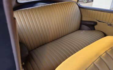 Ford-89a-super-deluxe-1948-blue-12