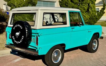 Ford-Bronco-1966-SUV-1