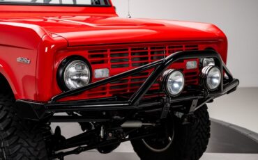 Ford-Bronco-1966-SUV-11