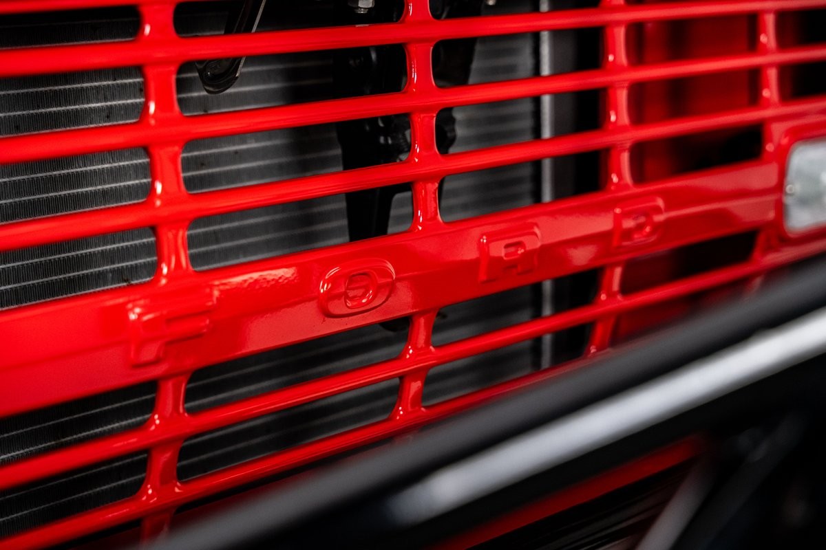 Ford-Bronco-1966-SUV-13