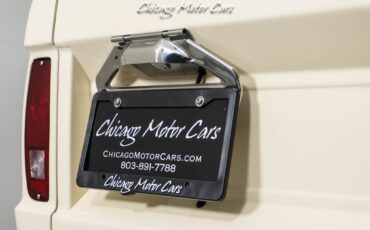 Ford-Bronco-1966-SUV-16