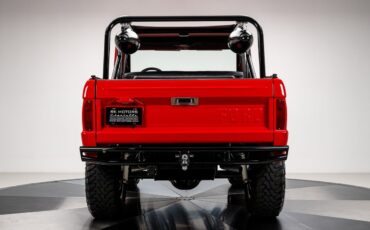 Ford-Bronco-1966-SUV-19