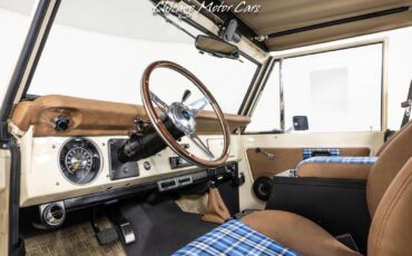 Ford-Bronco-1966-SUV-23