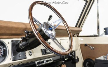 Ford-Bronco-1966-SUV-24