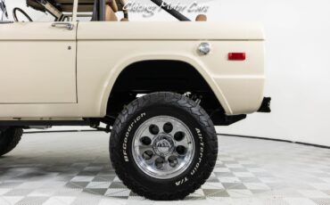 Ford-Bronco-1966-SUV-3