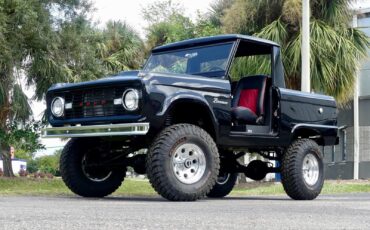 Ford-Bronco-1966-SUV-8