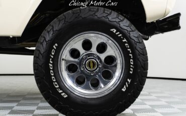 Ford-Bronco-1966-SUV-9