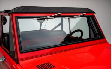 Ford-Bronco-1966-SUV-9